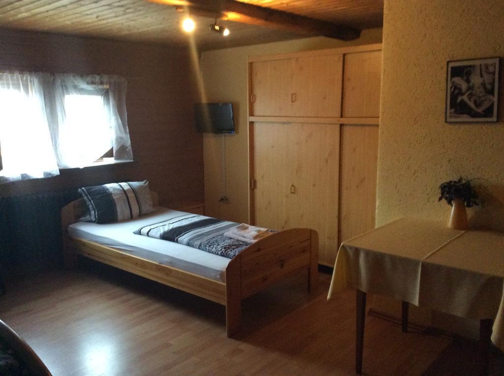 Hotel Drei Koenige Neckarbischofsheim Phòng bức ảnh