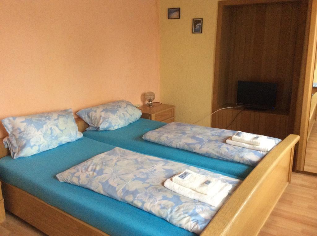 Hotel Drei Koenige Neckarbischofsheim Phòng bức ảnh